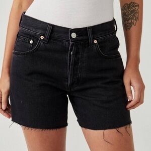 NWT Free People Ivy Mid Rise Short - Room Rocker size 24